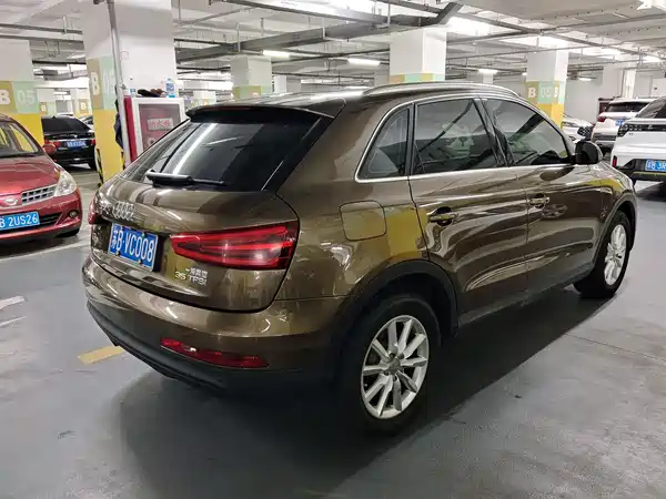 Audi Q3 2015