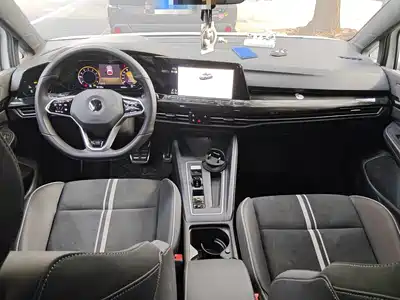 Volkswagen Golf 2022