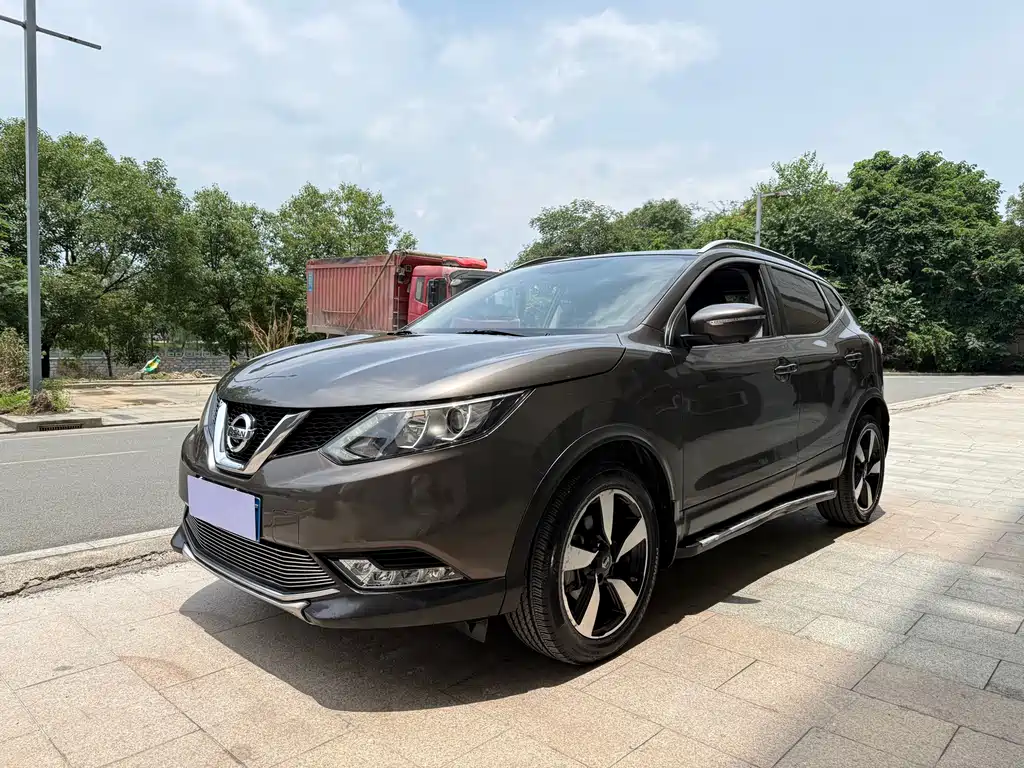 Nissan Qashqai 2016 — фото 1