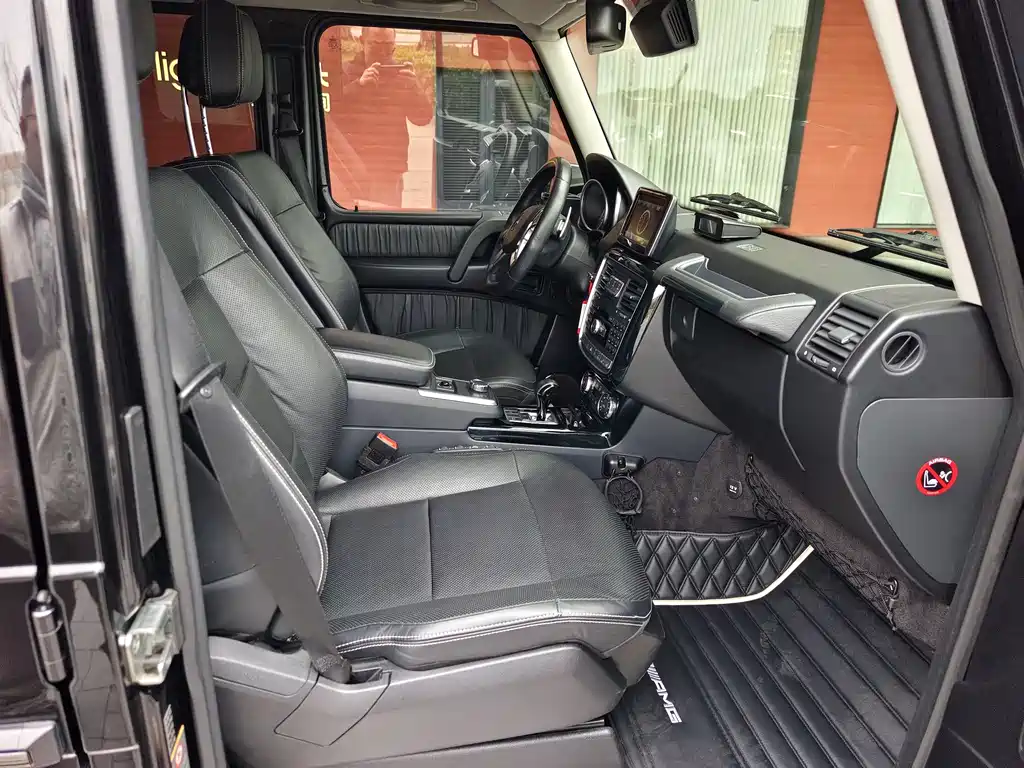 Mercedes-Benz G-Class 2016 — фото 17