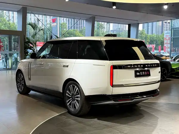 Land Rover Range Rover 2024