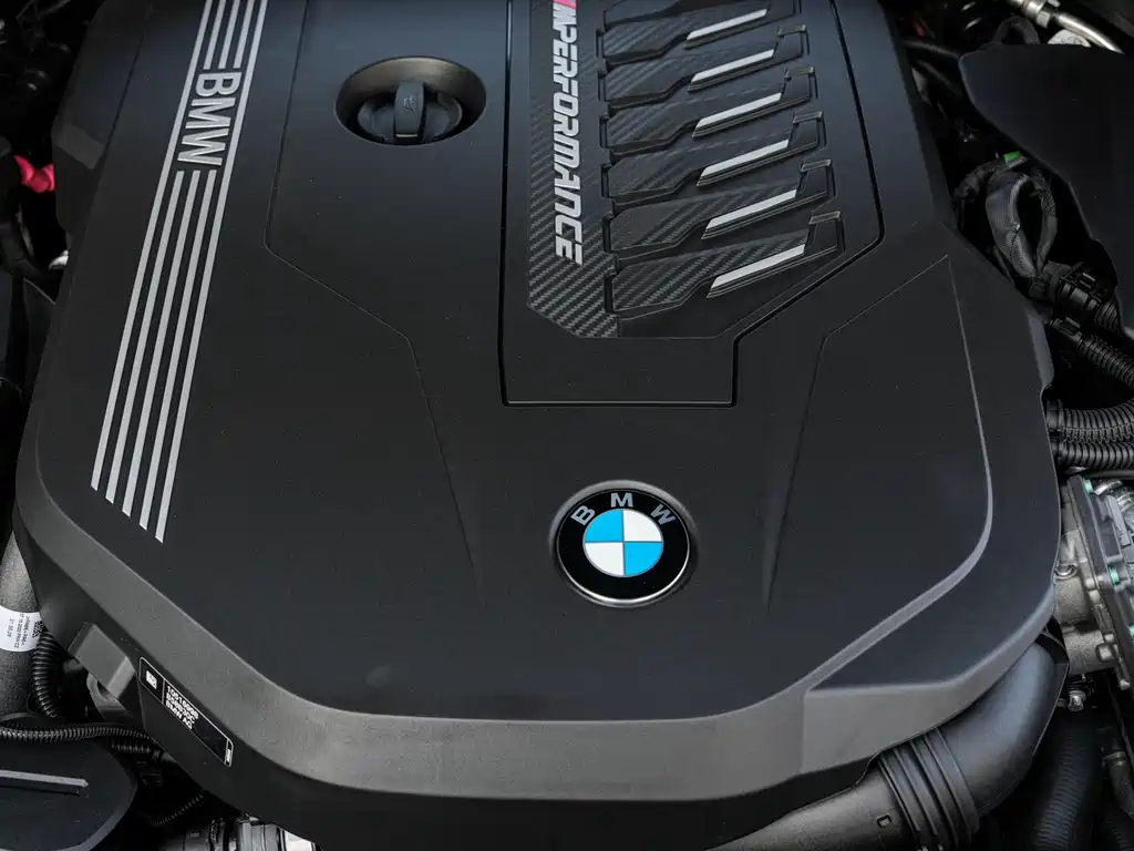 BMW Z4 2022 — фото 10