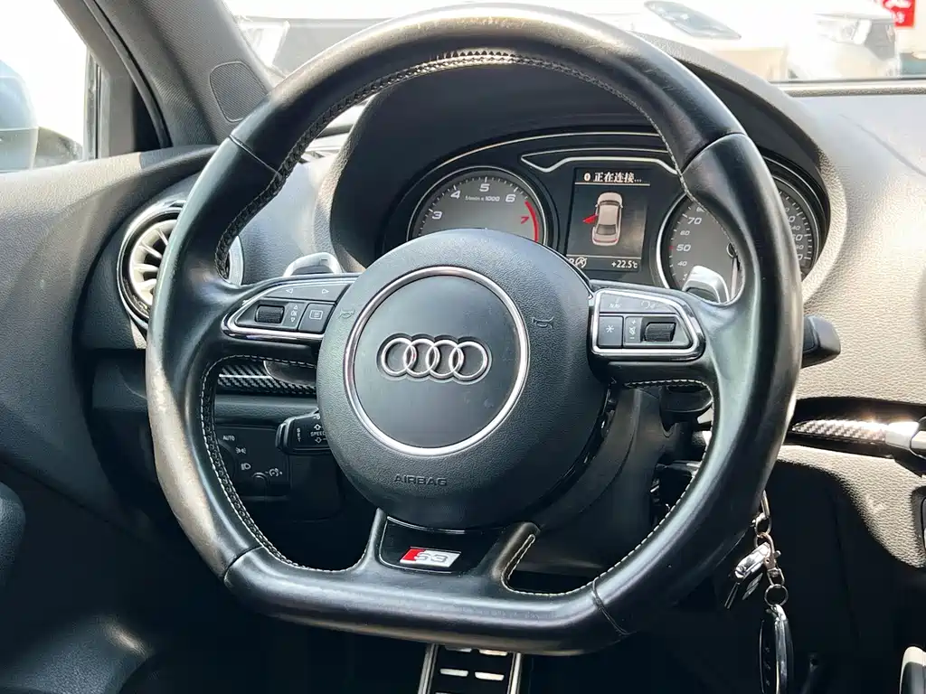 Audi S3 2015 — фото 9