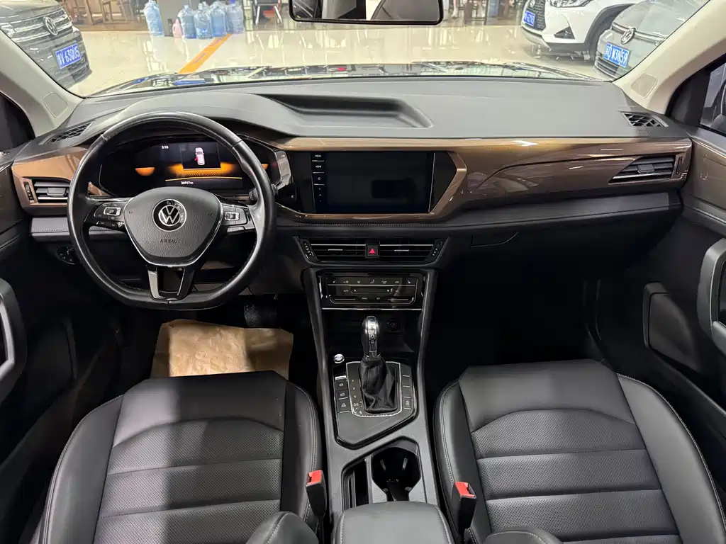 Volkswagen Tharu 2022