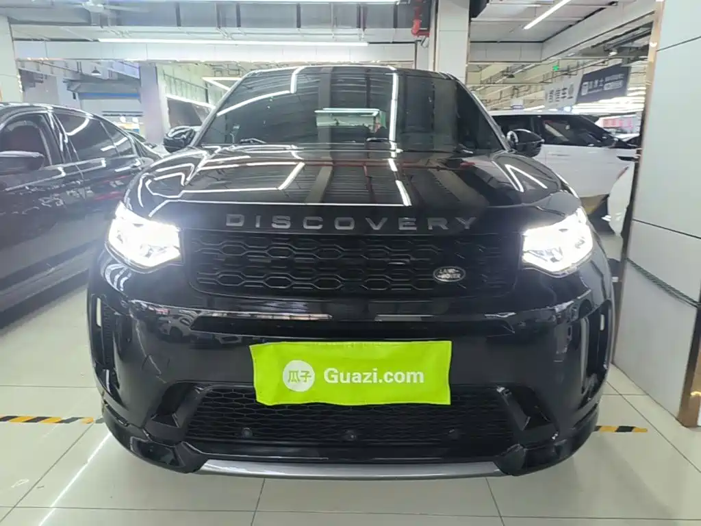 Land Rover Discovery Sport 2021
