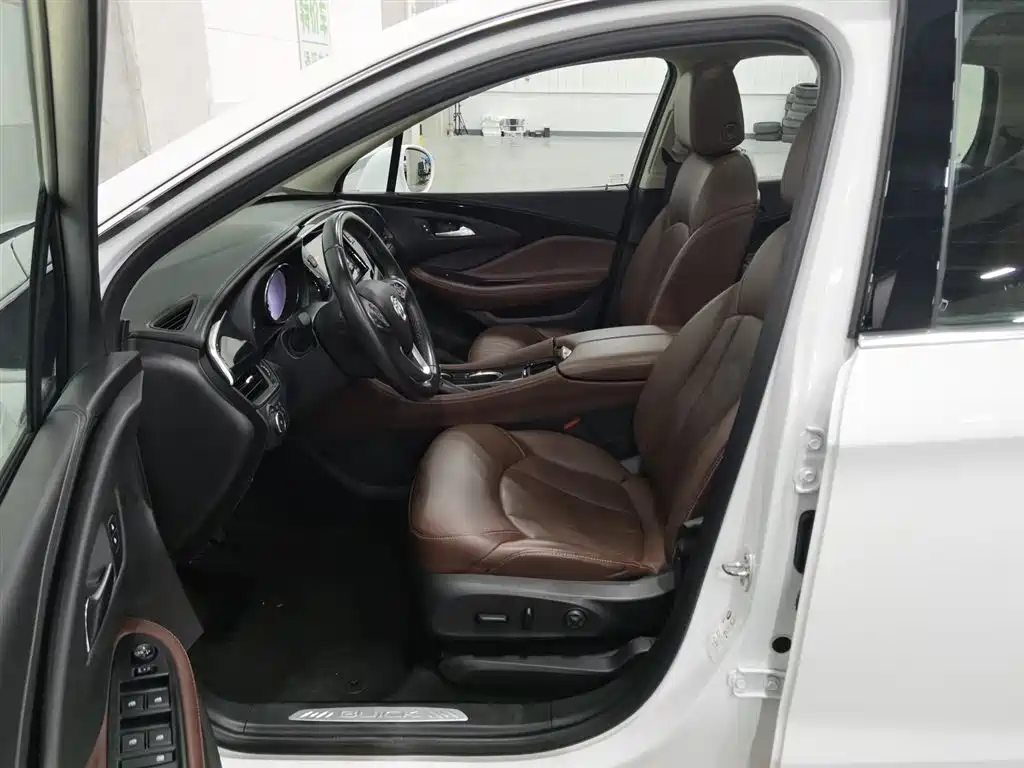 Buick Envision Plus 2021 — фото 10