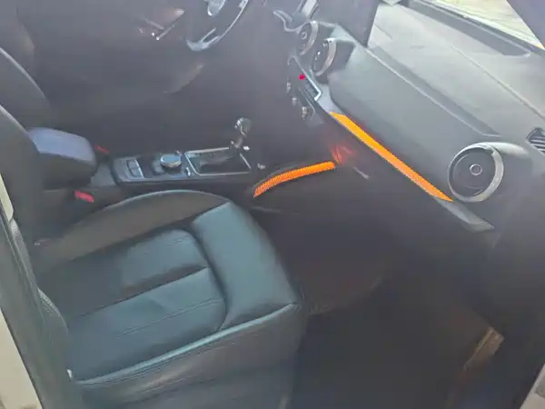 Audi Q2L 2022