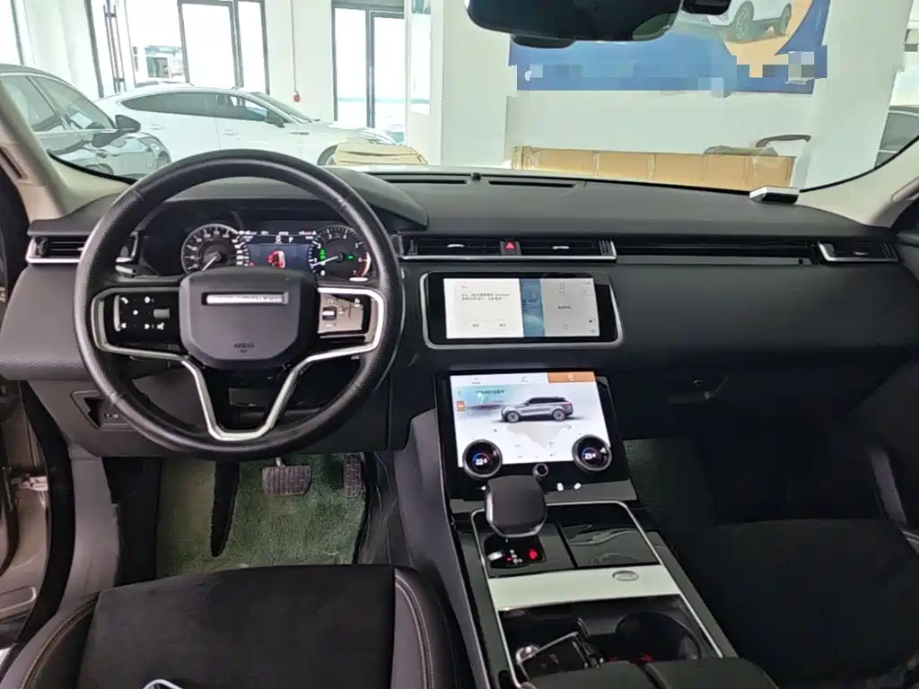 Land Rover Range Rover Velar 2022 — фото 10