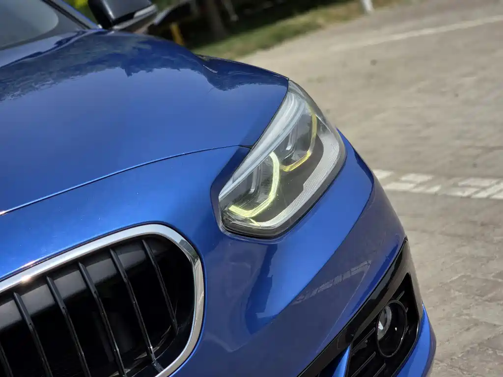 BMW 1 Series 2017 — фото 20