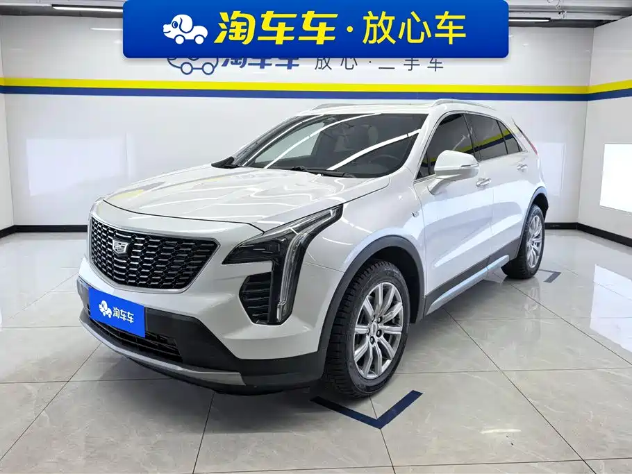 Cadillac XT4 2021 — фото 1