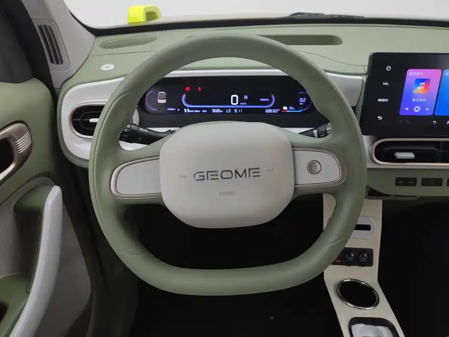 Geely Galaxy Panda 2024 — фото 15