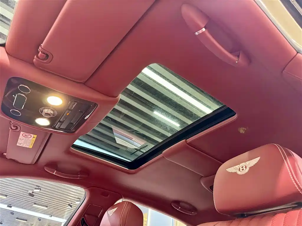 Bentley Flying Spur 2018 — фото 27
