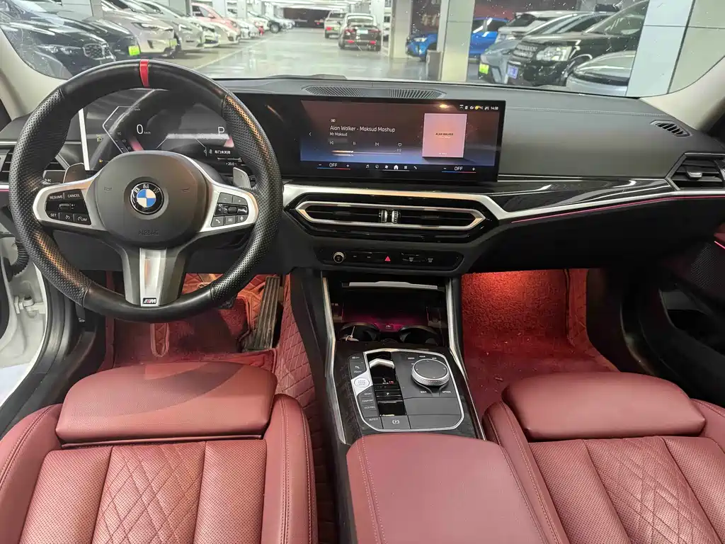 BMW 3 Series 2024