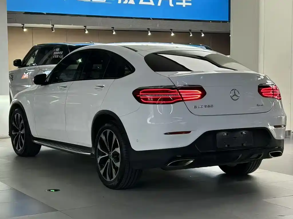 Mercedes-Benz GLC Coupe 2019 — фото 9