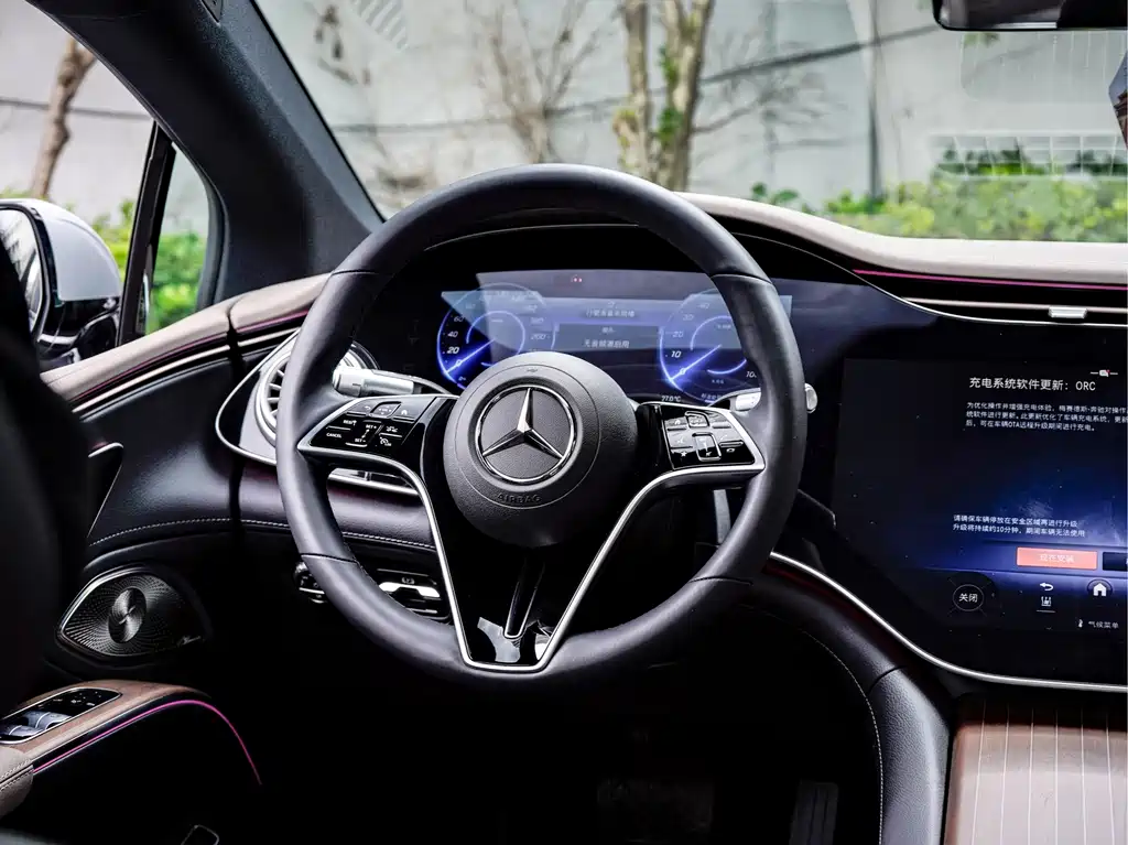 Mercedes-Benz EQS 2024 — фото 18