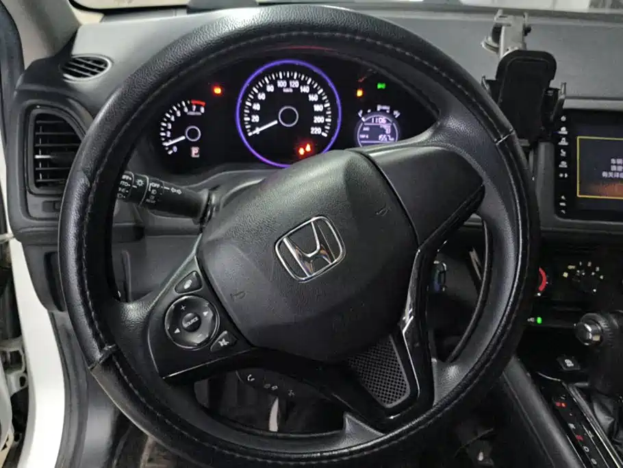Honda Vezel 2021 — фото 15