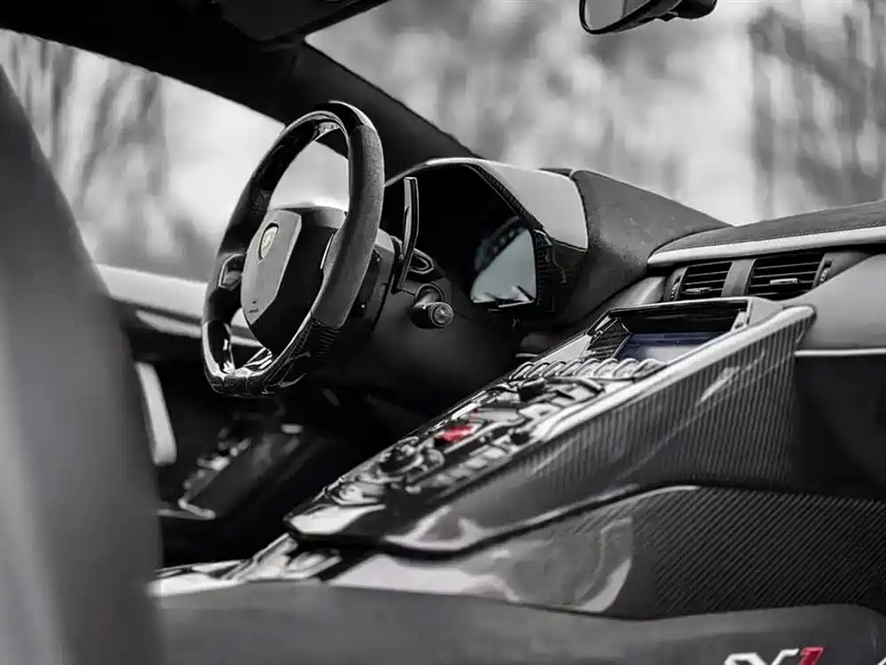Lamborghini Aventador 2013