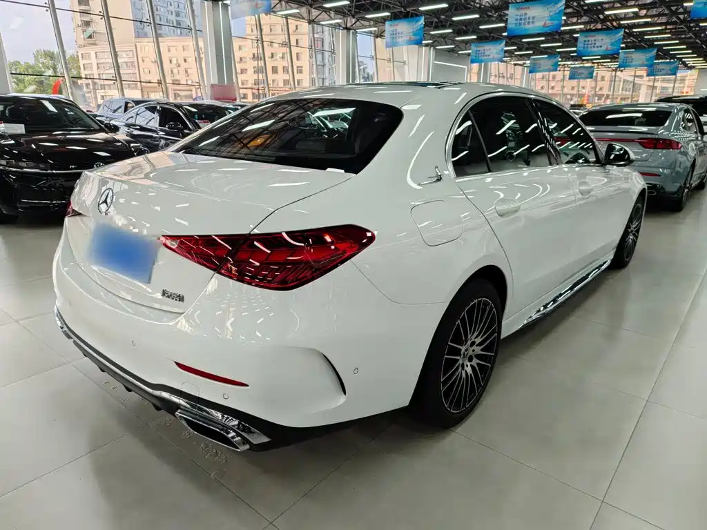 Mercedes-Benz C-Class 2023