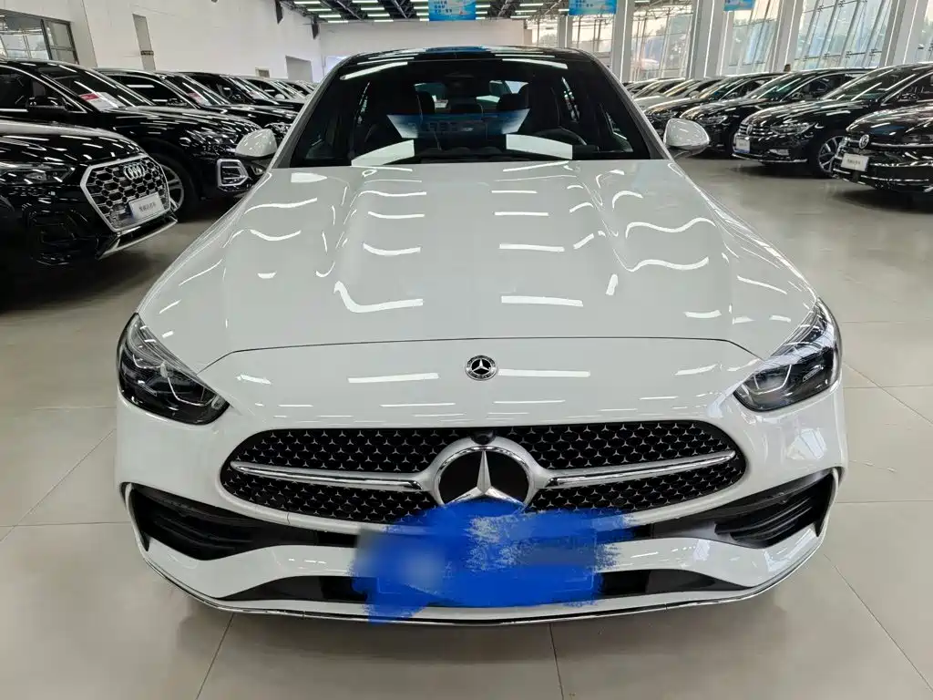 Mercedes-Benz C-Class 2023