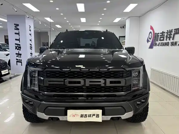 Ford F-150 Raptor 2024