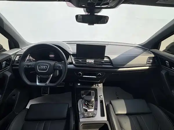 Audi Q5L 2024