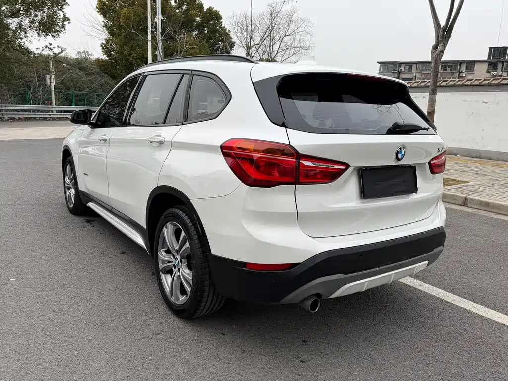 BMW X1 2017 — фото 6