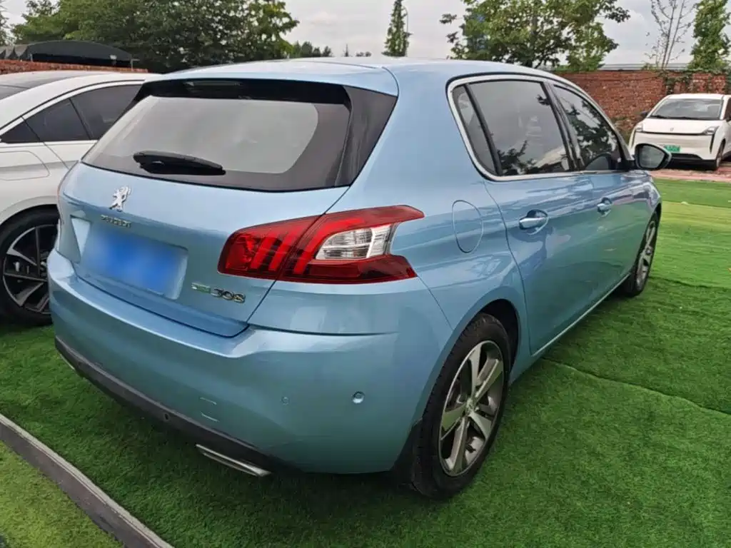 Peugeot 308S 2016