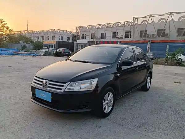 Volkswagen Santana 2013