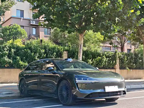Stelato S9T 2025