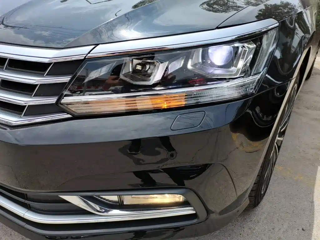 Volkswagen Passat 2019 — фото 24