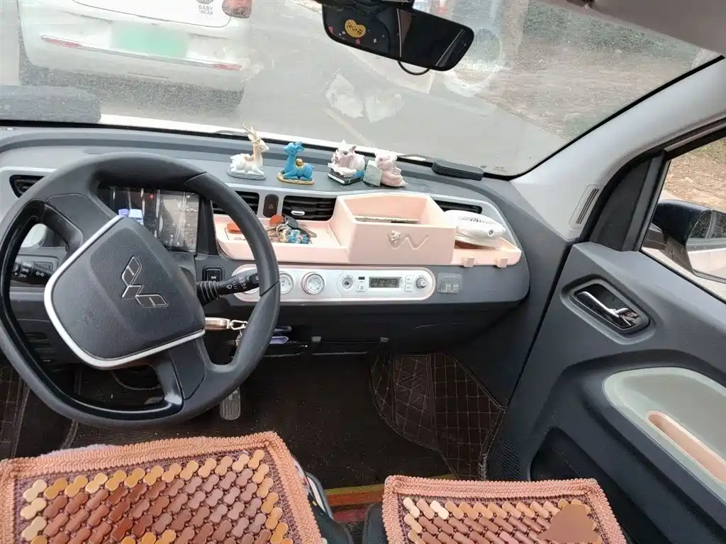 Wuling MINIEV 2023