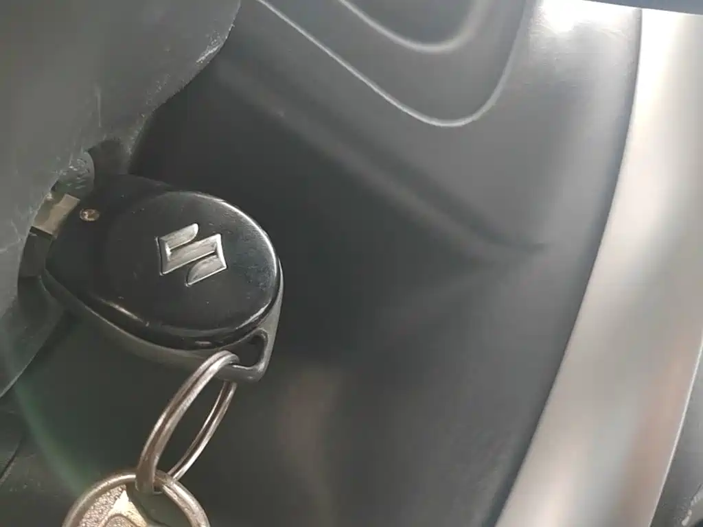 Suzuki Jimny 2018 — фото 9