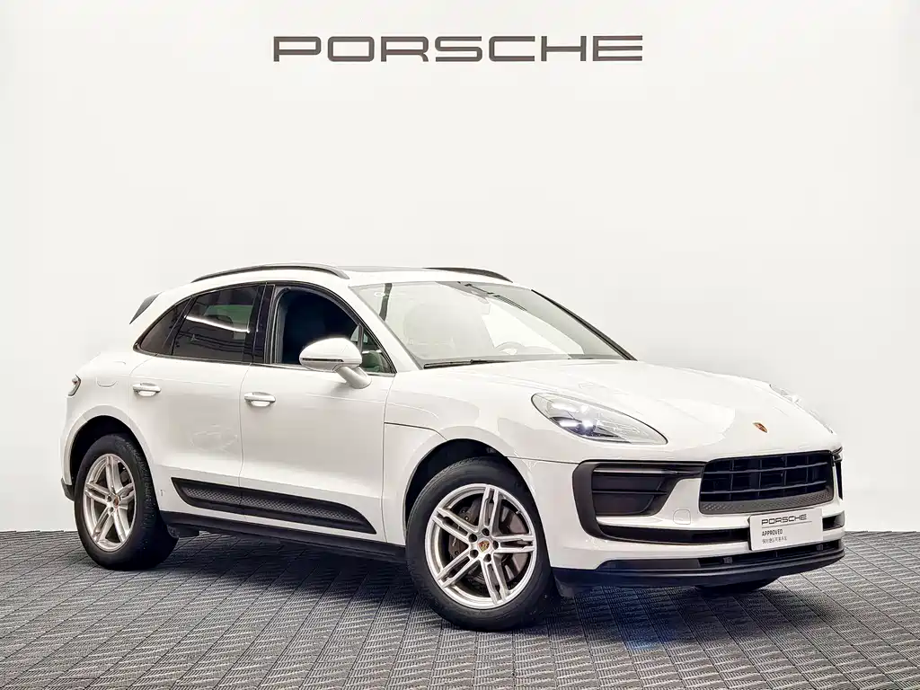 Porsche Macan 2023 — фото 1