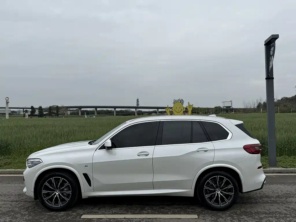 BMW X5 2019 — фото 11