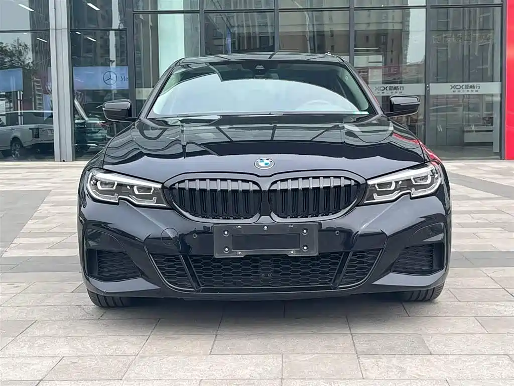 BMW 3 Series 2022