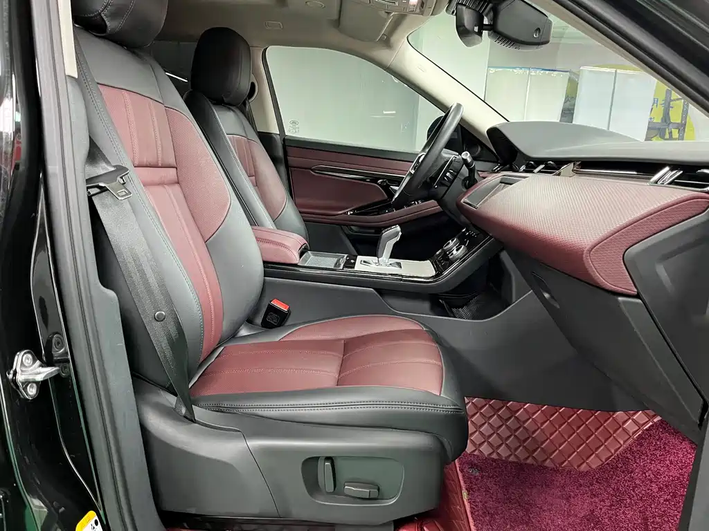 Land Rover Evoque 2022 — фото 18