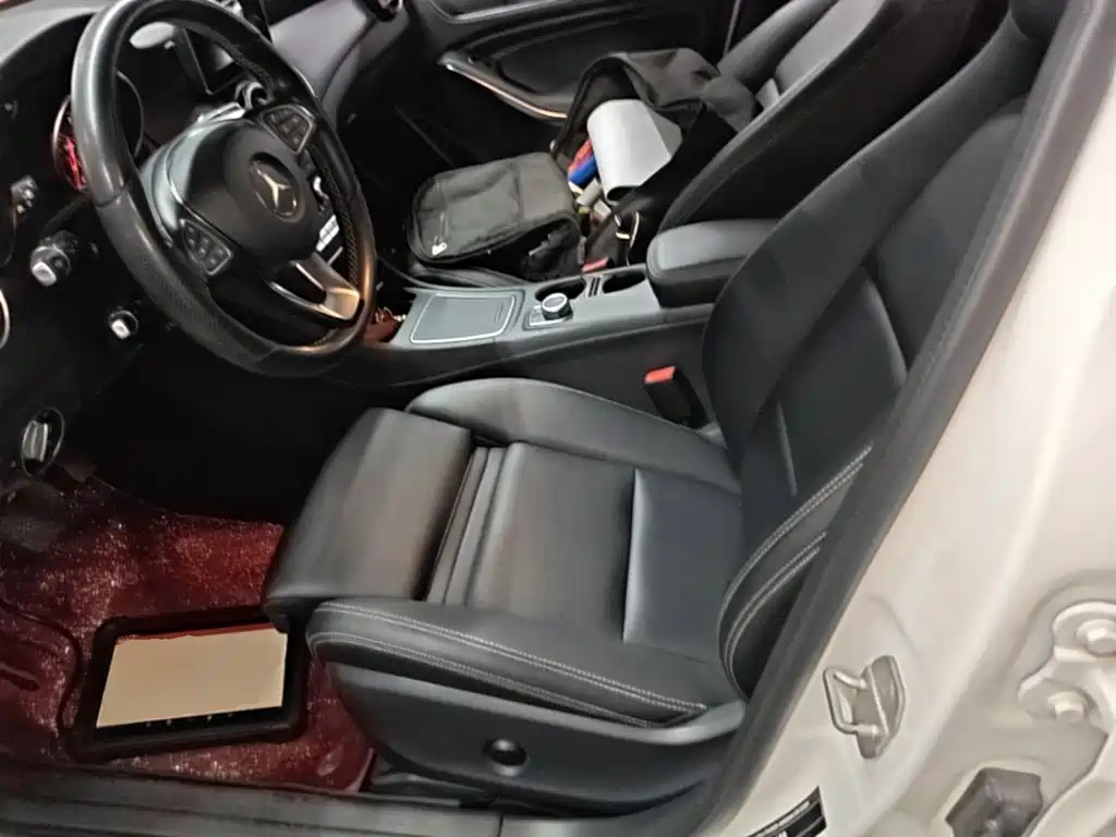 Mercedes-Benz GLA 2018 — фото 15