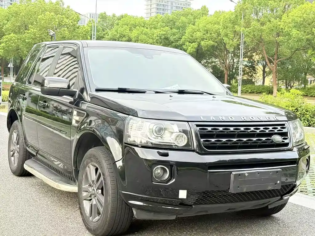 Land Rover Freelander 2 2014 — фото 2