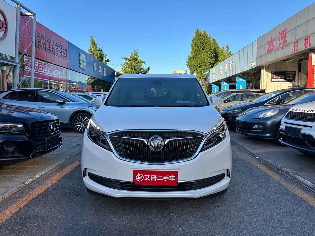 Buick GL8 2017