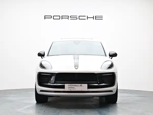 Porsche Macan 2023
