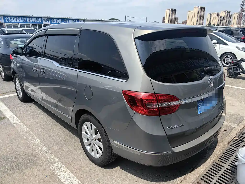 Buick GL8 2017
