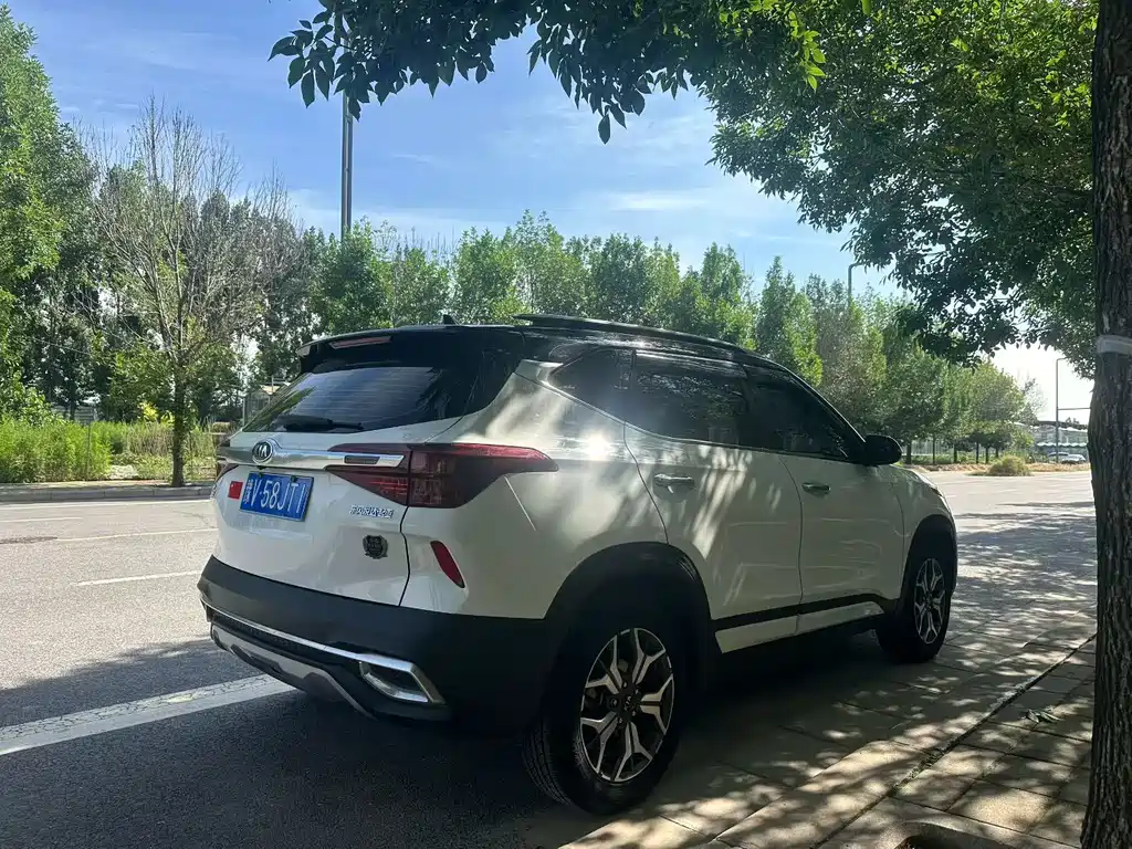 Kia KX3 2020 — фото 13
