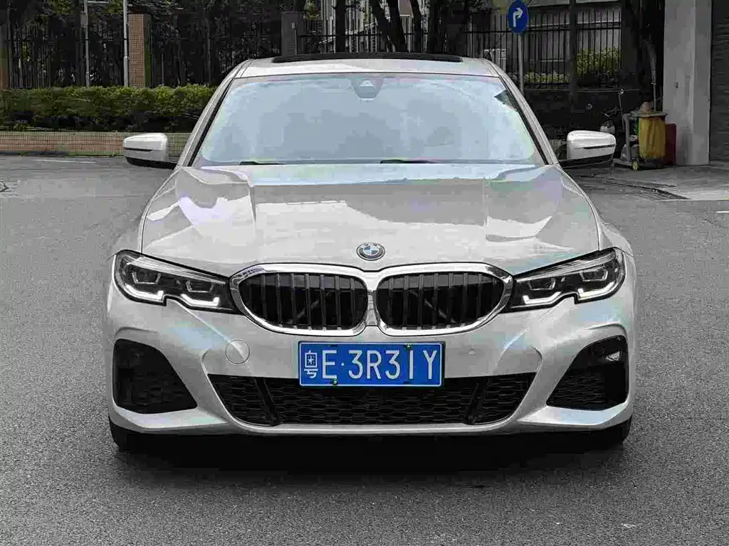 BMW 3 Series 2021
