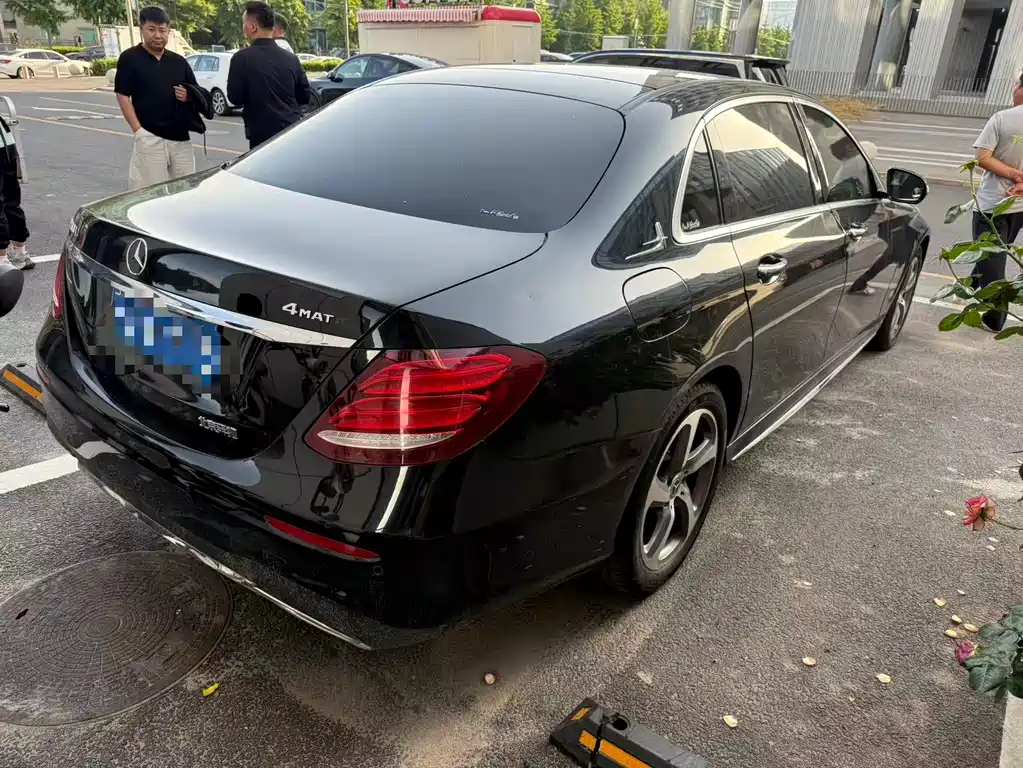 Mercedes-Benz E-Class 2018 — фото 2