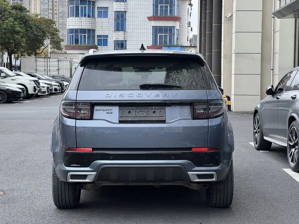 Land Rover Discovery Sport 2022 — фото 7