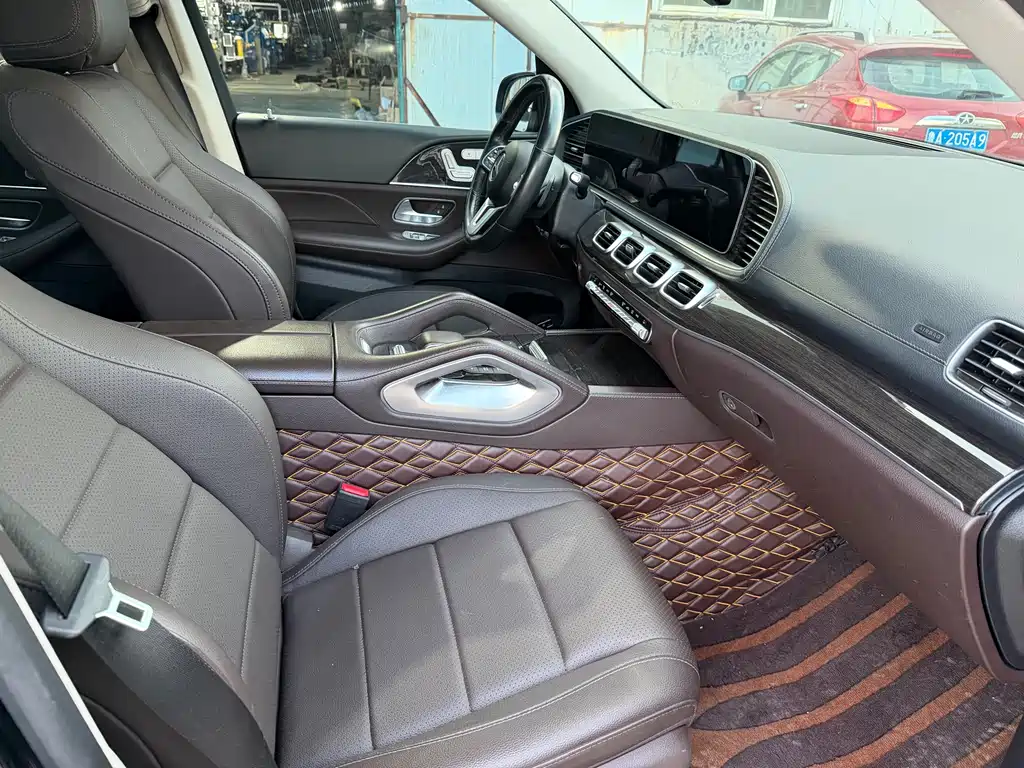 Mercedes-Benz GLE 2021