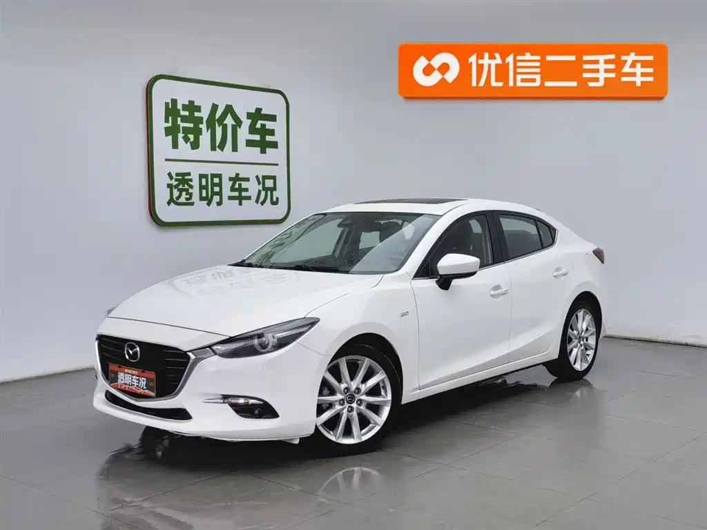 Mazda 3 Axela 2018 — фото 1