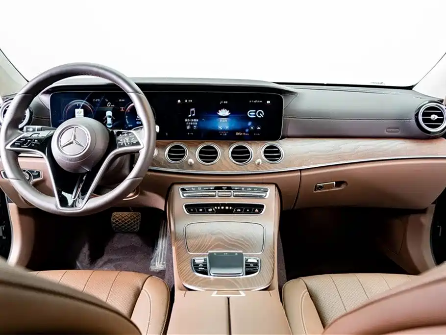 Mercedes-Benz E-Class New Energy 2021 — фото 13