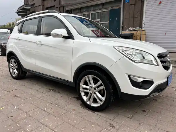 Changan CS35 2016