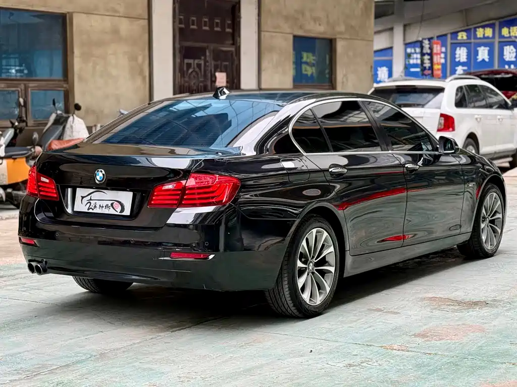 BMW 5 Series 2017